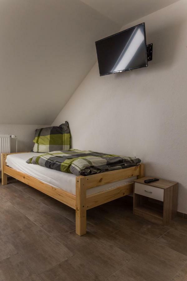 Хостел Boardinghouse Quickborn Квикборн Экстерьер фото